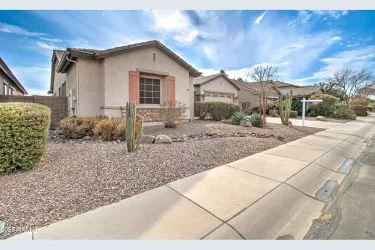 Single-family house For Sale in 22489, North Celtic Avenue, Maricopa, Arizona