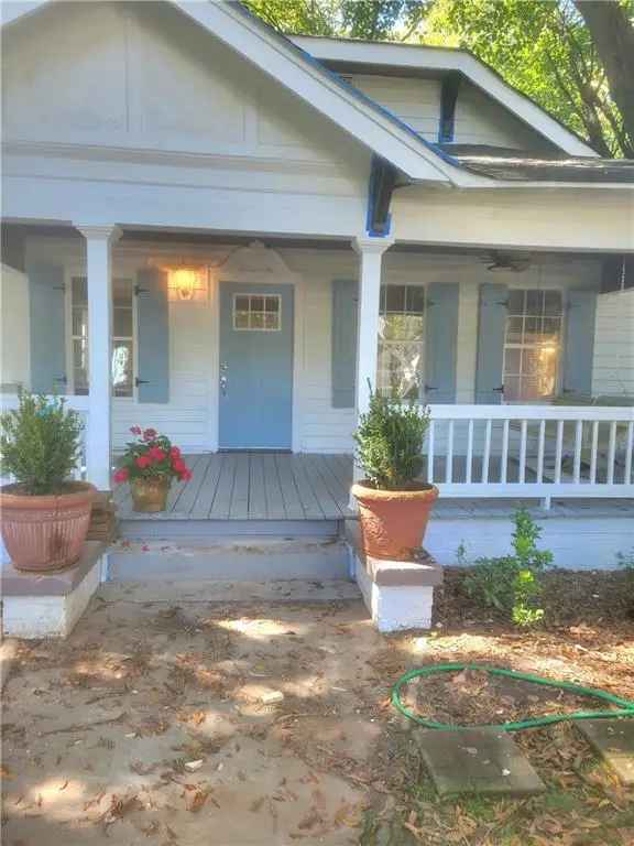 Single-family house For Sale in 275, Haas Avenue Southeast, Atlanta, Georgia