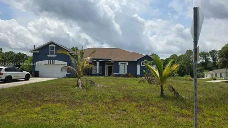 Single-family house For Sale in 966, San Rafael Road Southwest, Palm Bay, Florida