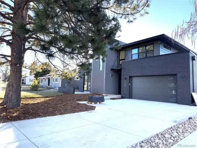 Single-family house For Sale in 3289, South Eudora Street, Denver, Colorado