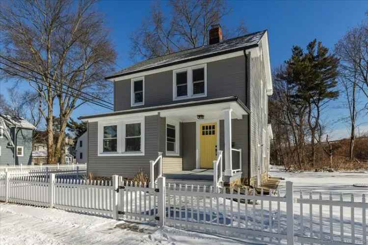 Single-family house For Sale in 210, North Pine Creek Road, Fairfield, Connecticut