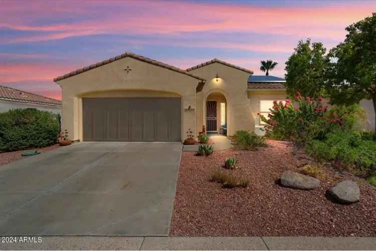 Single-family house For Sale in 22527, North Arrellaga Drive, Sun City West, Arizona