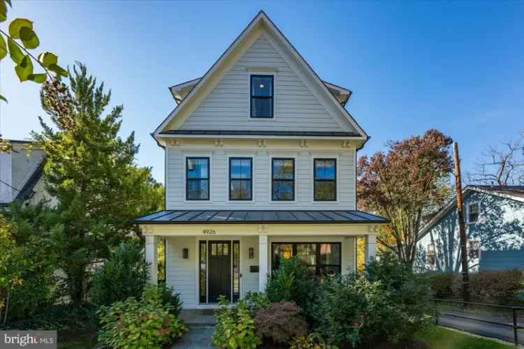 Single-family house For Sale in 4926, 47th Street Northwest, Washington, District of Columbia