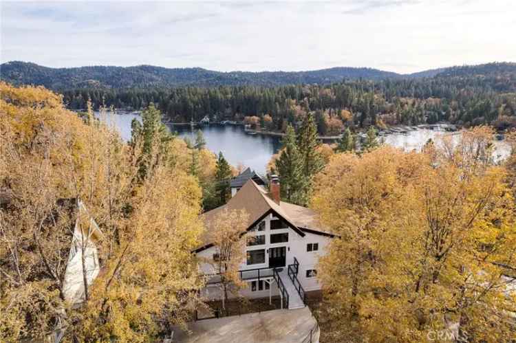 Single-family house For Sale in Lake Arrowhead, California