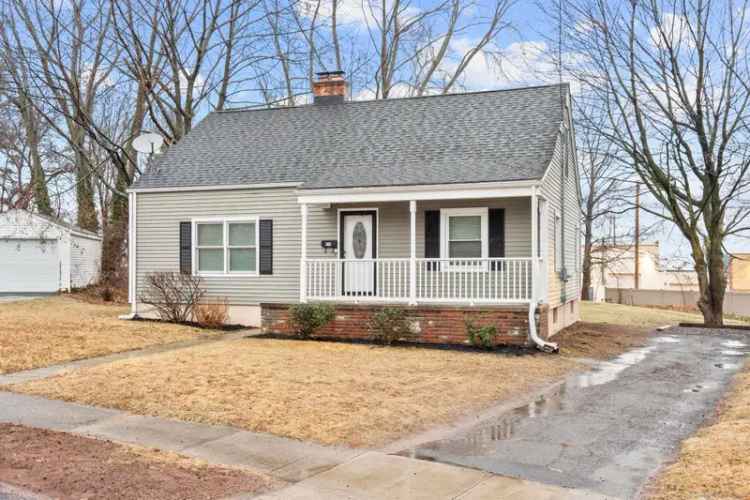 Single-family house For Sale in 170, London Drive, Hamden, Connecticut