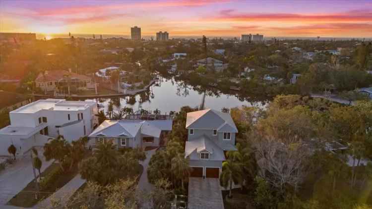 Single-family house For Sale in 5246, Avenida del Mare, Siesta Key, Florida