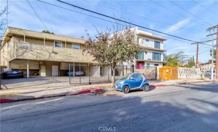 Multi-family house For Sale in 263, South Park View Street, Los Angeles, California