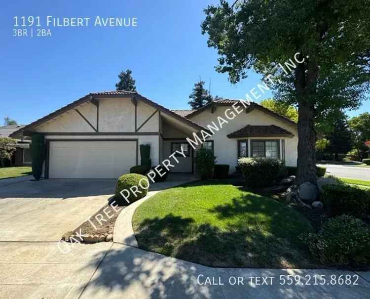 Remodeled 3 Bed 2 Bath Home Near Schools and Shopping