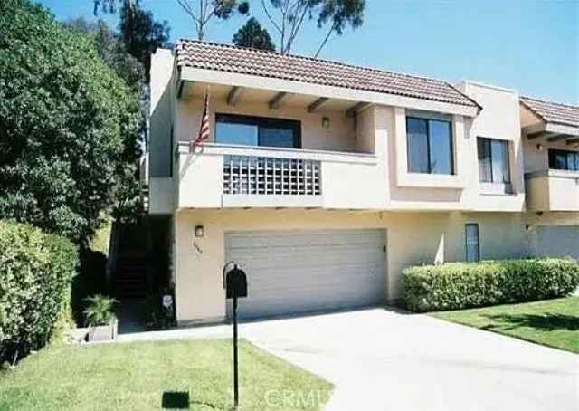 Single-family house For Sale in San Diego, California