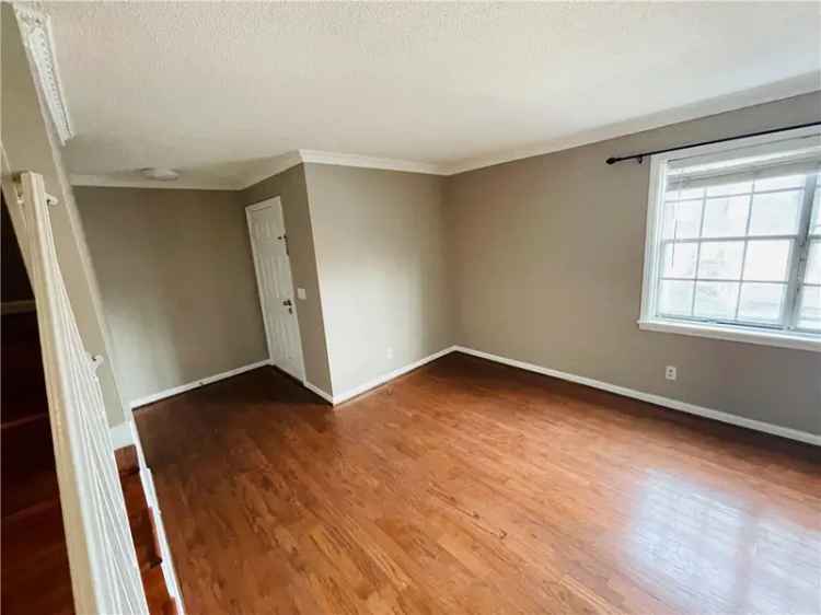 Condo For Sale in Clarkston, Georgia