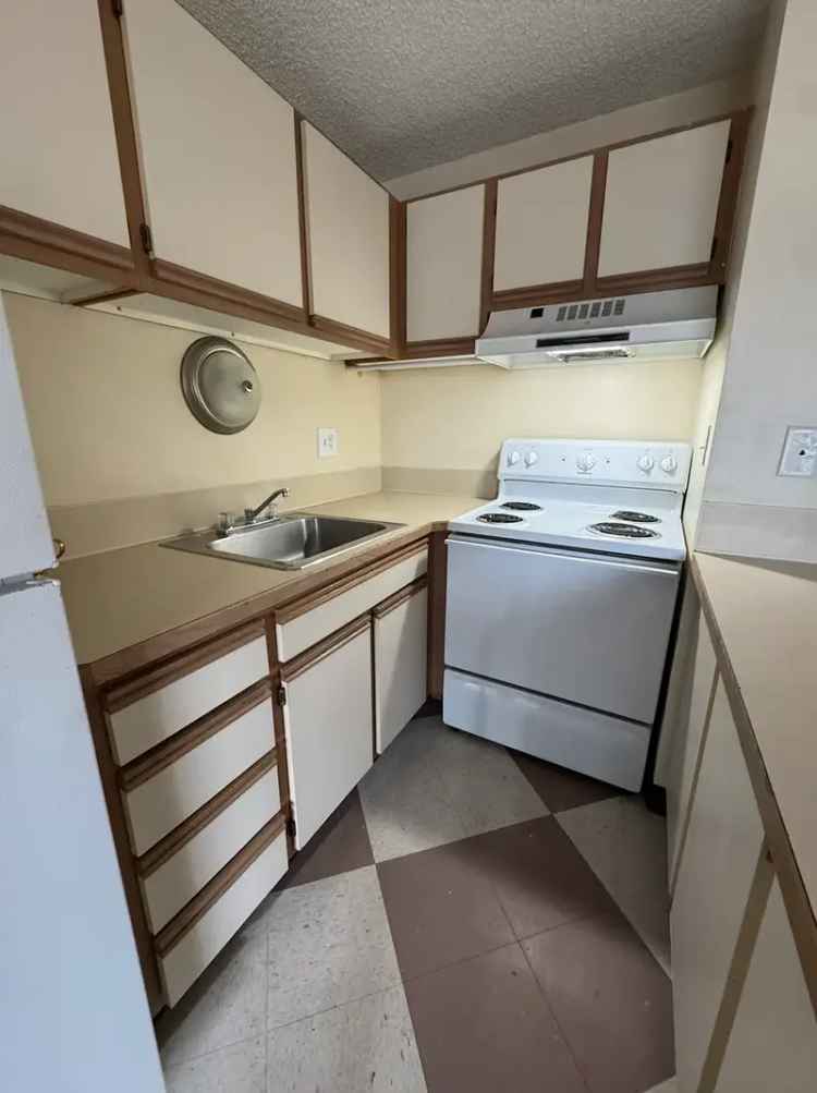 Apartment Unit for Rent