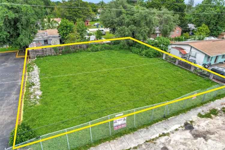 Land For Sale in Hialeah, Florida