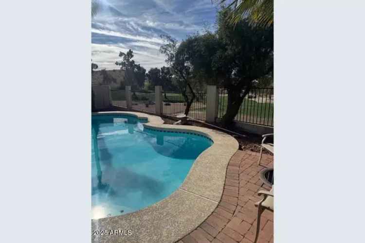 Single-family house For Sale in 13248, North 12th Place, Phoenix, Arizona