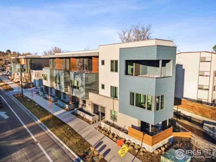 Single-family house For Sale in 2110, Folsom Street, Boulder, Colorado