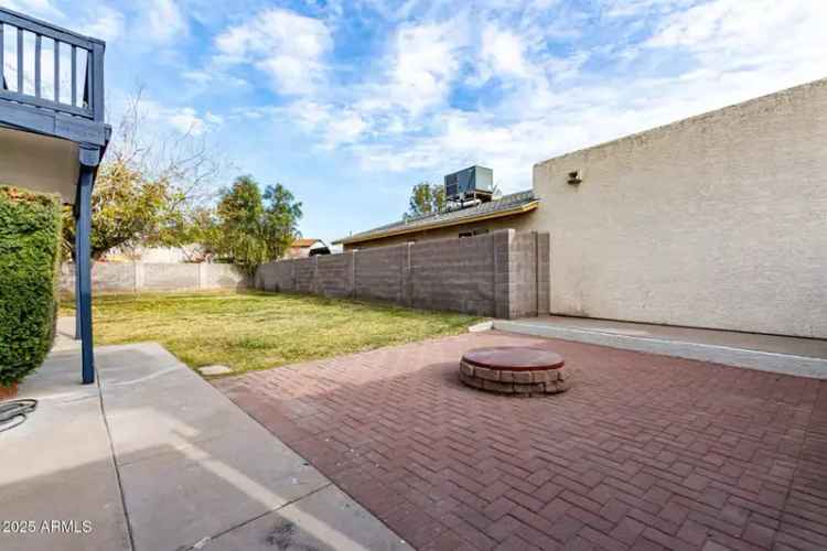 Single-family house For Sale in 1506, East Topeka Drive, Phoenix, Arizona