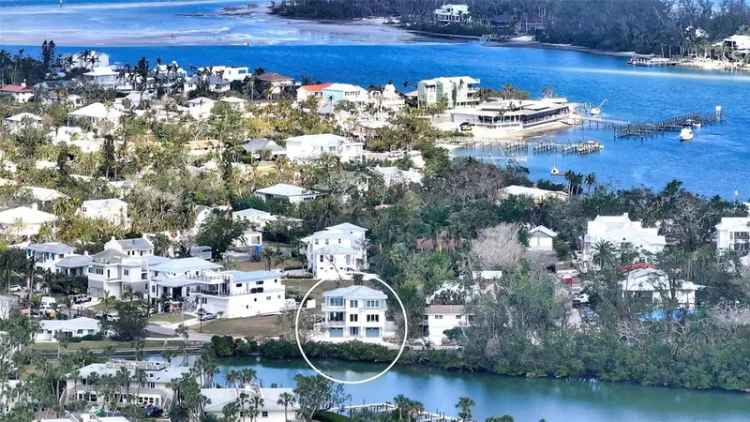 Single-family house For Sale in 625, Jackson Way, Longboat Key, Florida