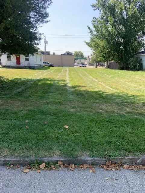 Land For Sale in 334, 4th Street, LaSalle, Illinois