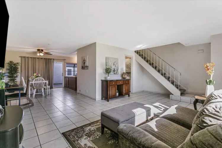 House For Sale in 536, Cinnamon Drive, San Jose, California