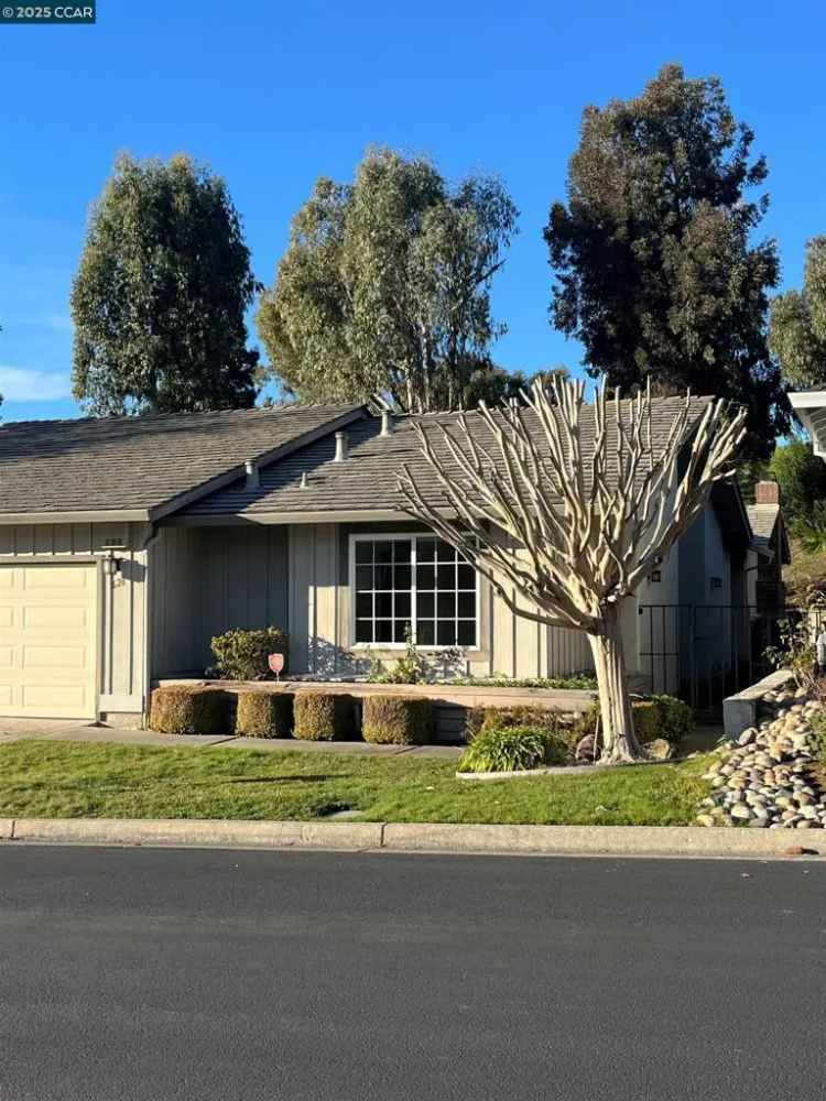 Single-family house For Sale in 628, Saint George Road, Danville, California