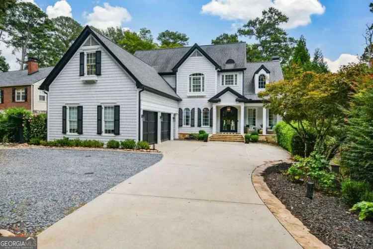 Single-family house For Sale in Atlanta, Georgia