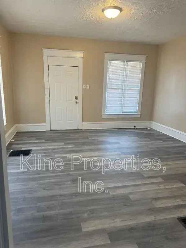 Large 3 Bedroom Duplex for Rent