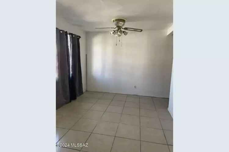 Duplex For Sale in Tucson, Arizona