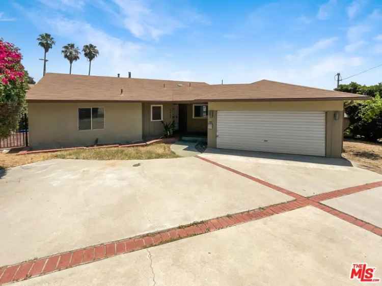 Single-family house For Sale in Los Angeles, California