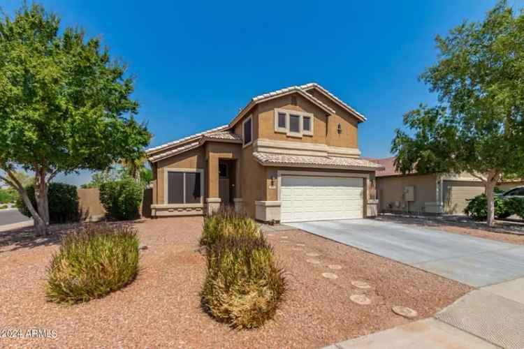 Single-family house For Sale in 3230, East Woodside Way, Gilbert, Arizona