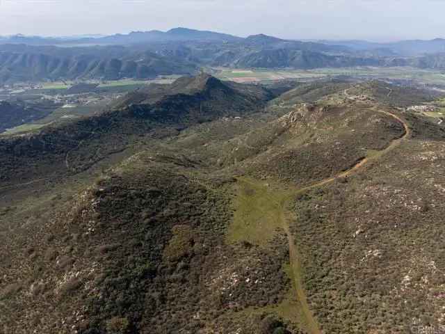 Land For Sale in Escondido, California