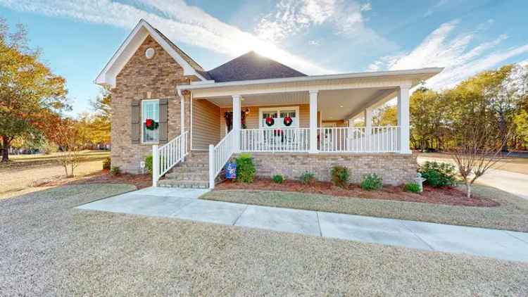 Single-family house For Sale in 311, Alcan Way, Dothan, Alabama