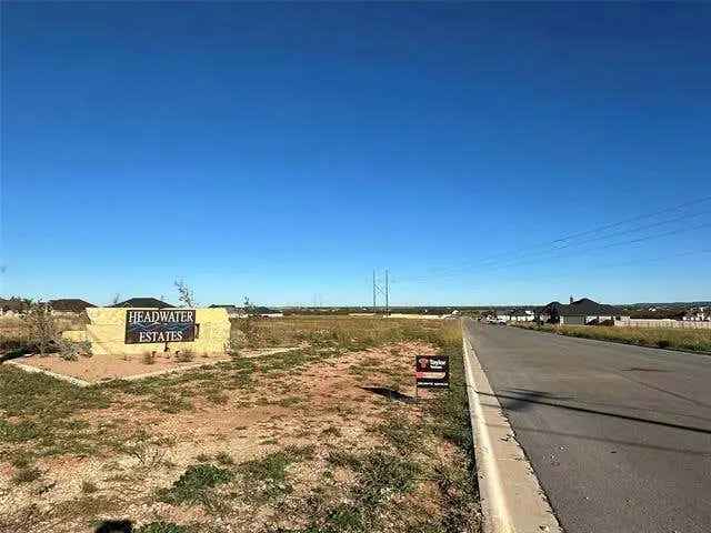 Land For Sale in 129, Pedernales, Camp Swift, Texas