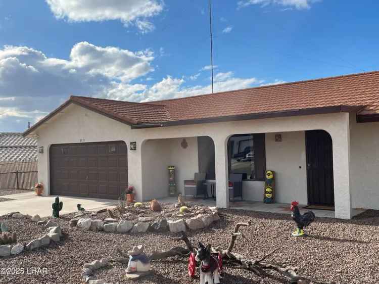 Single-family house For Sale in 3131, Tomtom Drive, Lake Havasu City, Arizona