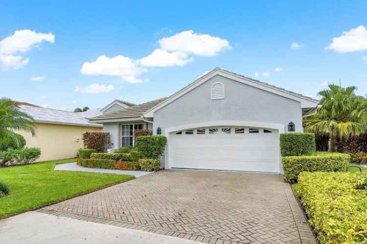 Single-family house For Sale in 8271, Bob O Link Drive, West Palm Beach, Florida