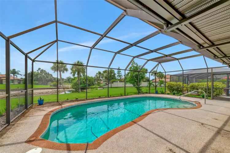 Single-family house For Sale in 1929, Tradewinds Circle, Venice Gardens, Florida