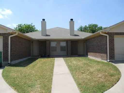 Duplex For Rent in 2005, Alex Avenue, Wells Branch, Texas