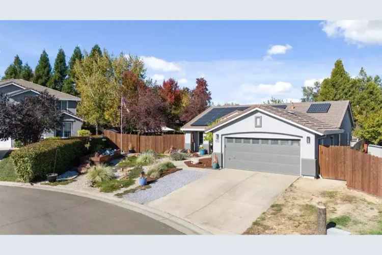 Single-family house For Sale in Cameron Park, California