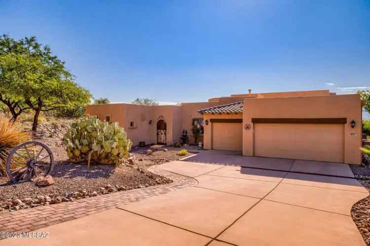 Single-family house For Sale in 1987, South Via Ventana A La Montana, Green Valley, Arizona