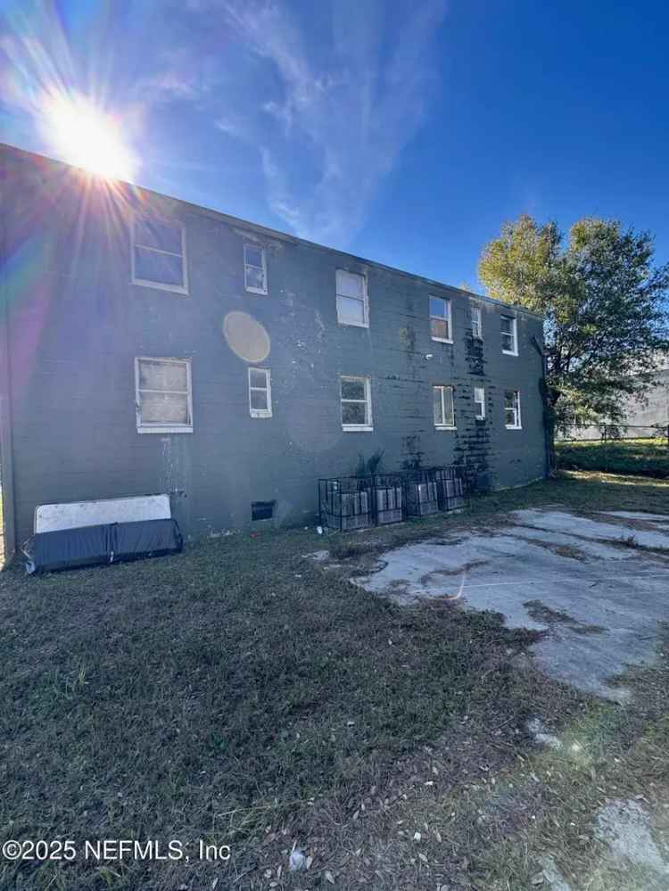 Multi-family house For Sale in 1017, West 6th Street, Jacksonville, Florida