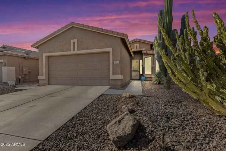 Single-family house For Sale in 372, North Wilson Drive, Chandler, Arizona