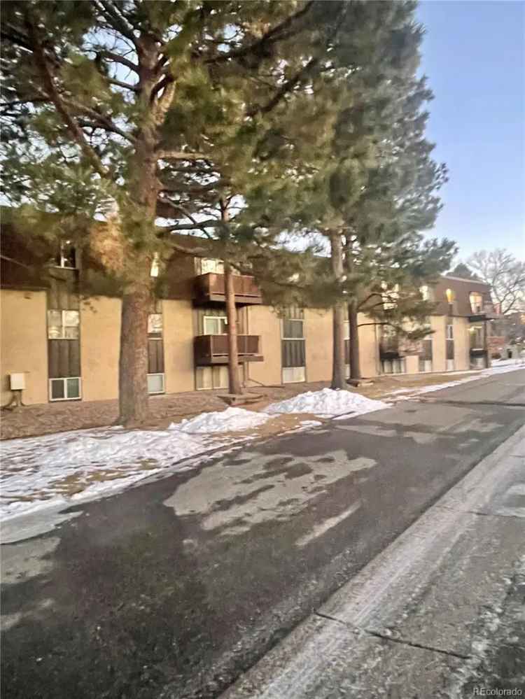 Condo For Sale in 7755, East Quincy Avenue, Denver, Colorado