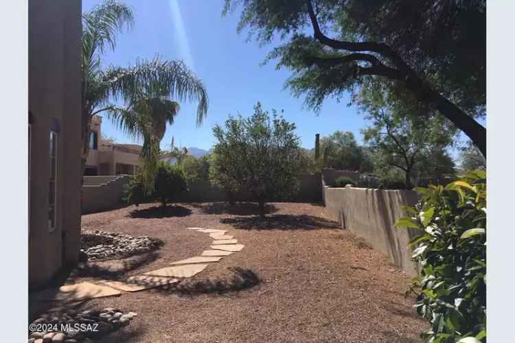 Single-family house For Sale in Oro Valley, Arizona