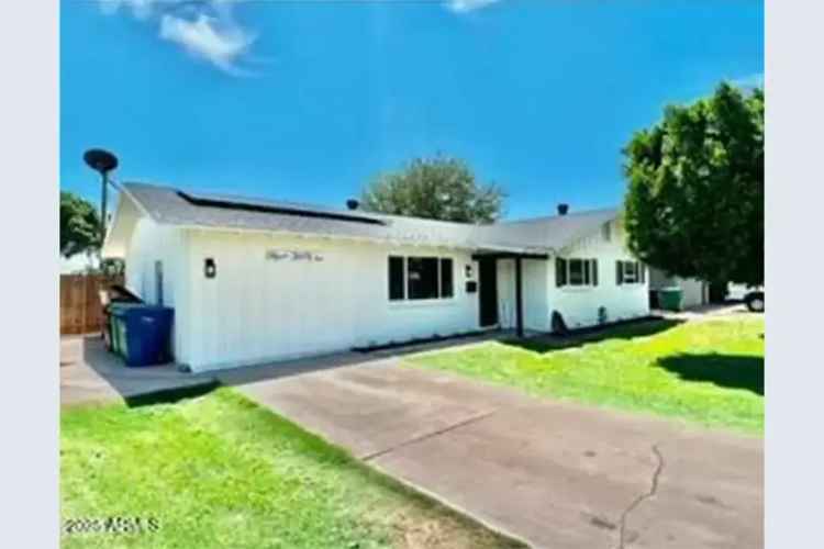 Single-family house For Sale in 1539, East 3rd Street, Mesa, Arizona