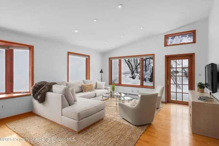 Single-family house For Sale in 1345, Sage Court, Aspen, Colorado