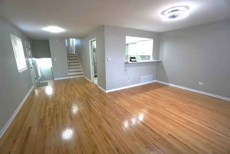 Single-family house For Sale in 3618, South Francisco Avenue, Chicago, Illinois