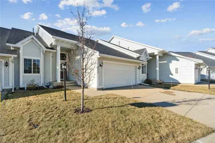 Condo For Sale in 4630, Fairways Court, Marion, Iowa