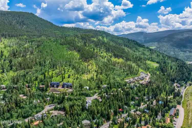 Single-family house For Sale in Vail, Colorado