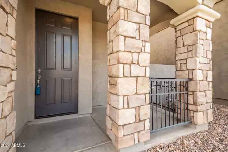 Single-family house For Sale in Gilbert, Arizona