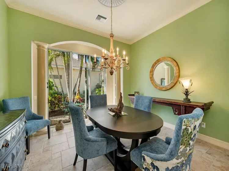 Single-family house For Sale in 3629, Olde Cottage Lane, Bonita Springs, Florida