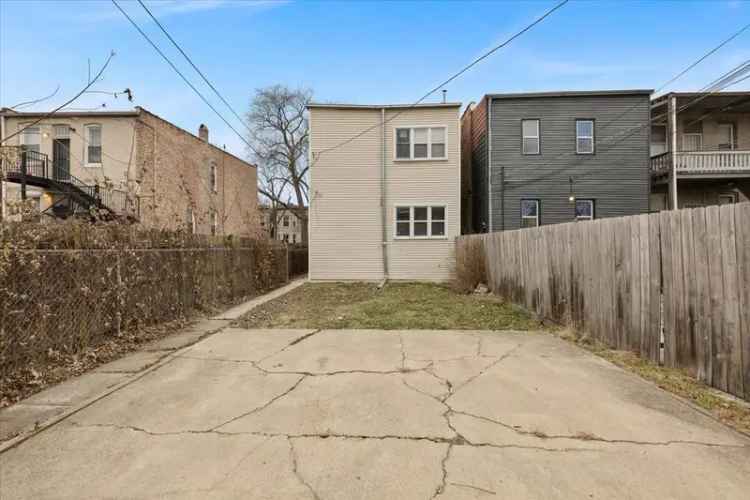 Multi-family house For Sale in 6615, South Rhodes Avenue, Chicago, Illinois