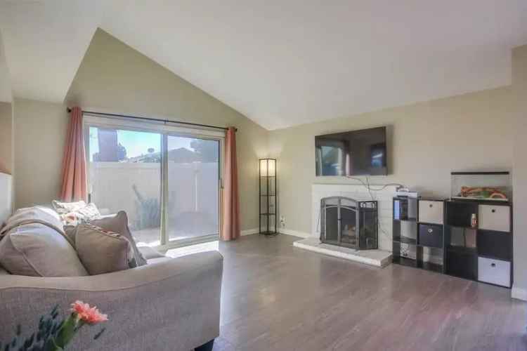 Condo For Sale in 3571, Guava Way, Oceanside, California